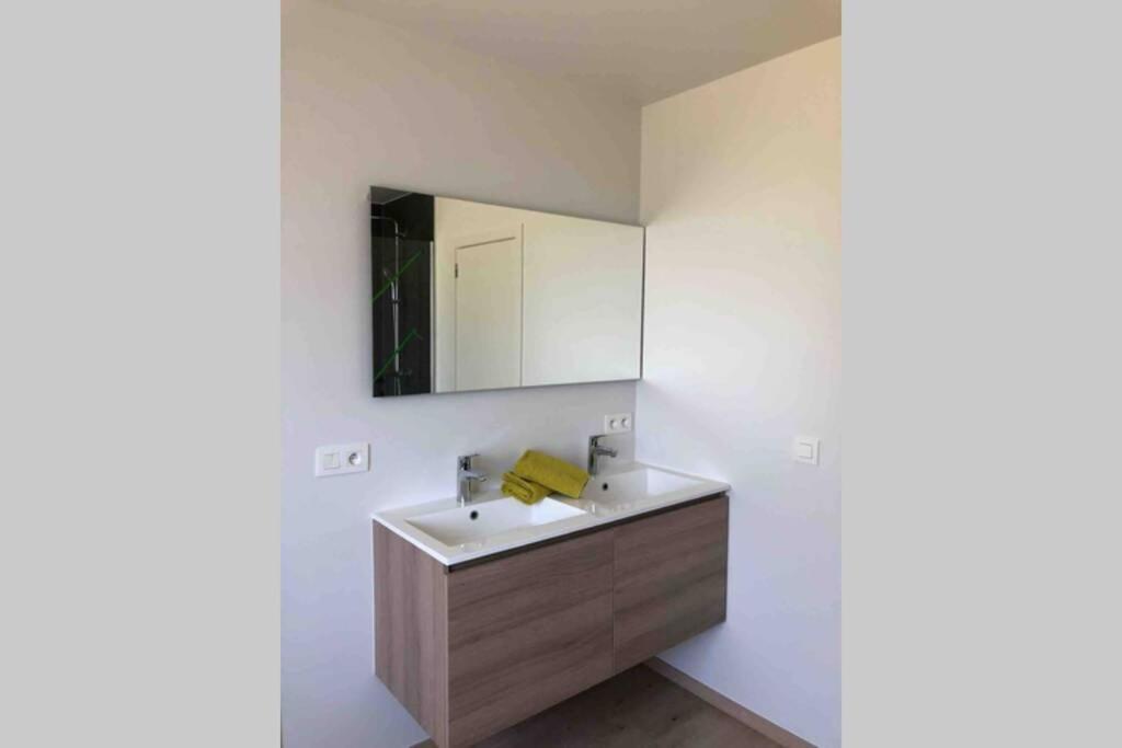 Holiday home 14-een Oase Rust Tussen Polders En Kust *